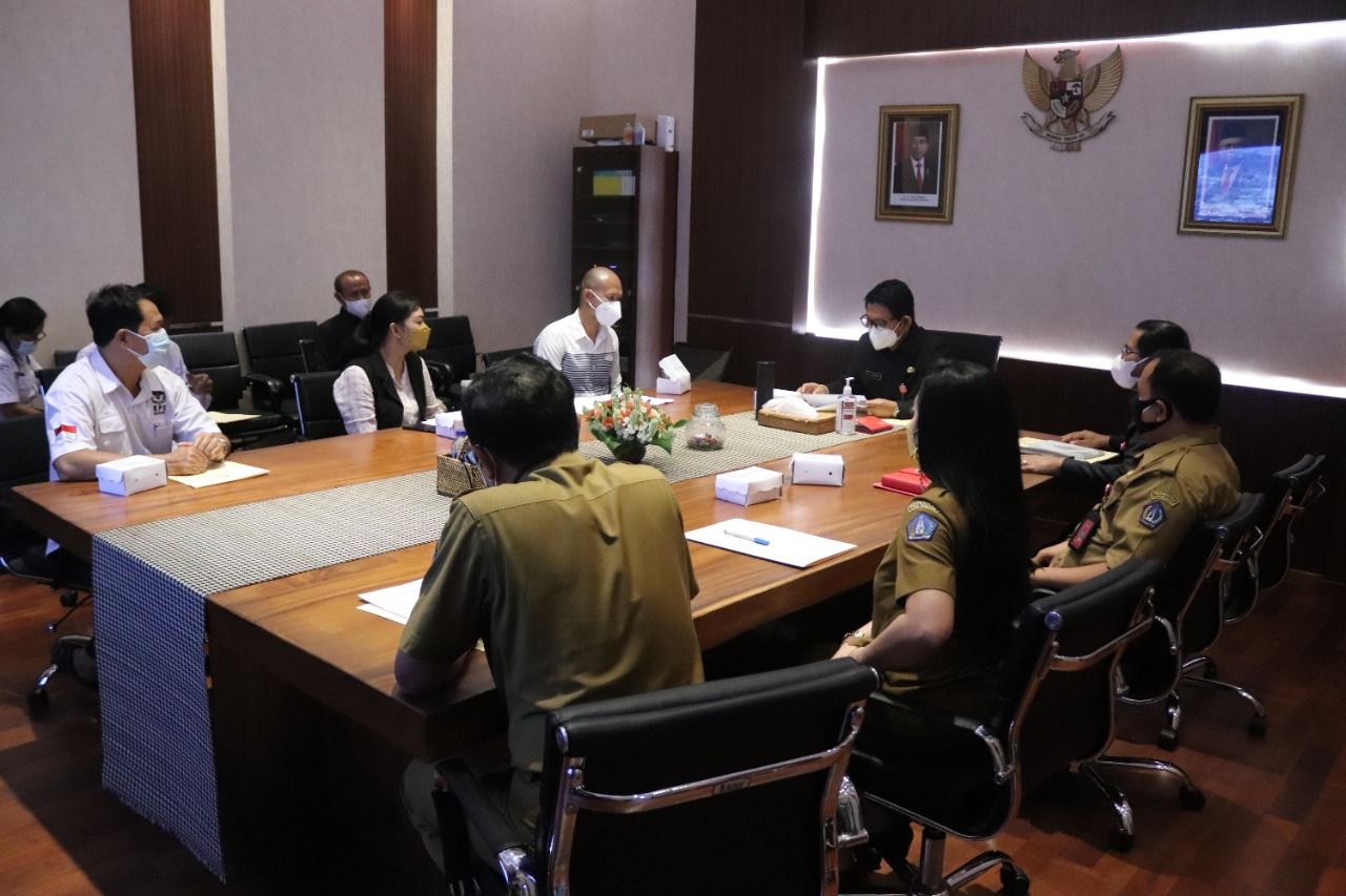 podiumnews.com-Sekda-KPU Badung Bertemu, Bahas Data Pemilu 2024